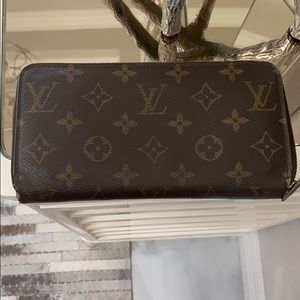 Louis Vuitton Monogram Wallet